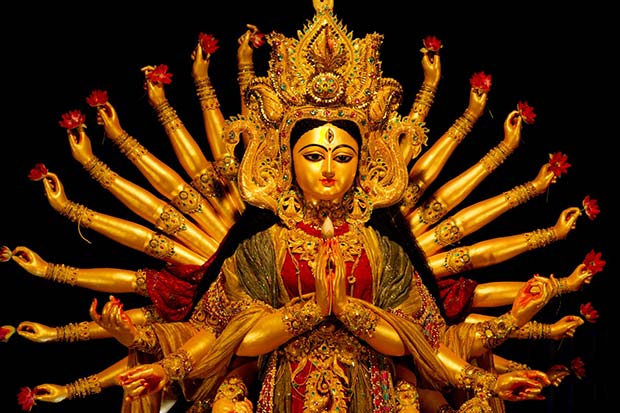 how many gods and goddesses does hinduism have