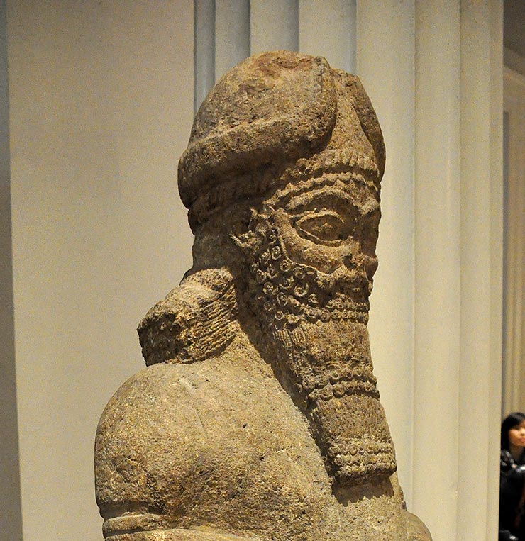 Attendant_God_from_the_Temple_of_Nabu_at_Nimrud,_Mesopotamia.